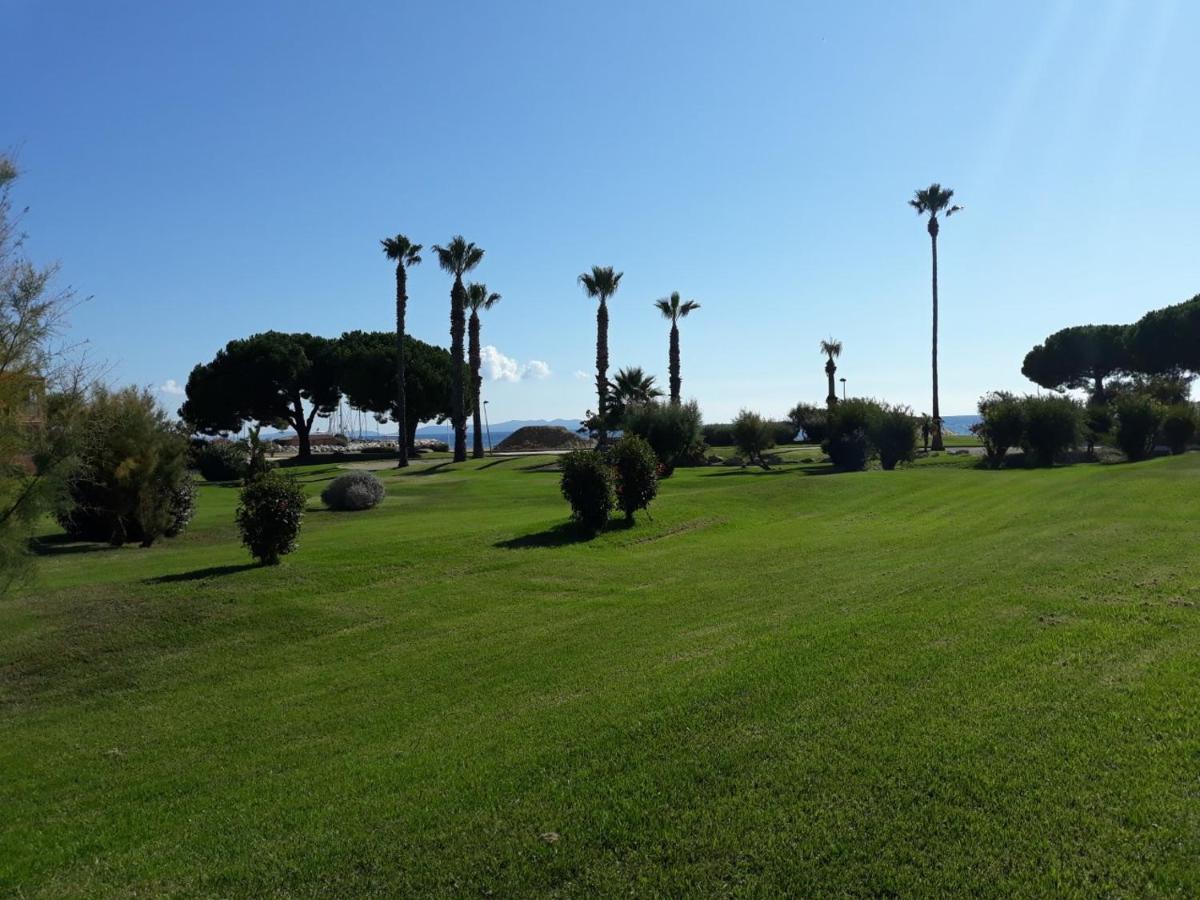 Chez Ulysse Appartement La Londe-les-Maures Buitenkant foto
